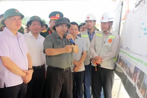 Thủ tướng Phạm Minh Chính chốt tiến độ cao tốc Hòa Liên – Túy Loan