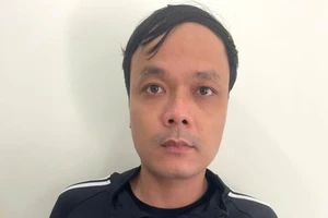 Vận động thành công bị can có lệnh truy nã đặc biệt tại Đà Nẵng ra đầu thú