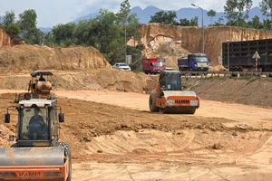 Cát xây dựng khan hiếm đe dọa tiến độ nhiều dự án lớn tại Đà Nẵng