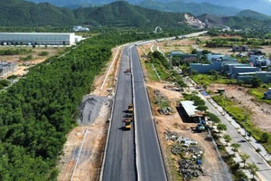 Thông xe cao tốc Hòa Liên – Túy Loan qua Đà Nẵng đúng dịp 19-8