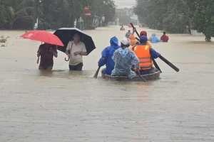 Lũ ở Đà Nẵng đã vượt đỉnh lũ năm 1964, hơn 76.000 căn nhà bị ngập