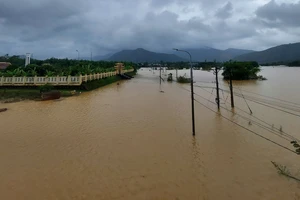 Đà Nẵng: Lũ lên nhanh, nhiều nơi tái ngập, có nơi ngập hơn 3 m