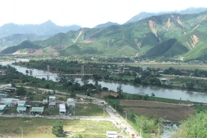 Đà Nẵng sẽ làm đường ven sông Cu Đê nối khu thương mại tự do