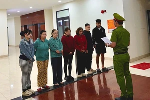 Triệt phá đường dây ghi lô đề lớn tại Hội An