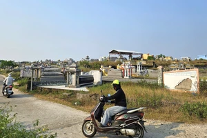 Đà Nẵng sẽ di dời gần 400.000 ngôi mộ để tái thiết đô thị