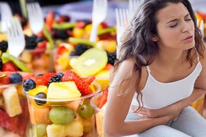 Ăn trái cây trước hay sau bữa ăn và bao nhiêu là đủ?