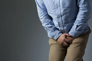 Nhiều nam giới bị cắt tinh hoàn do sưng đau đột ngột