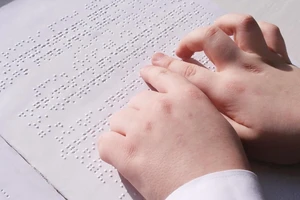 Đa số người dân không đồng ý cho trẻ khuyết tật học và đi học cùng trẻ khác?