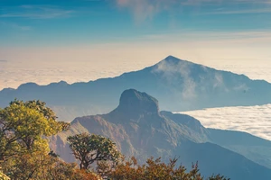 Biển mây níu chân người ở Nhìu Cồ San