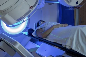 Thứ trưởng Bộ Y tế: Đầu tư xây dựng 3 trung tâm xạ trị Proton trong năm 2025