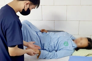 Tử vong do ăn nấm lạ, chuyên gia cảnh báo nấm độc khó nhận biết