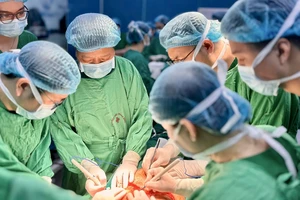 Kỳ tích: 2 ca ghép phổi thành công cứu 2 người có tiên lượng tử vong rất cao