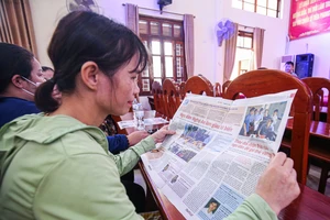 Sáng nay, chương trình 'Cùng ngư dân thắp sáng đèn trên biển' đến với Nghệ An