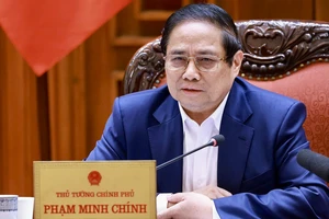 Thủ tướng yêu cầu có lộ trình miễn viện phí toàn dân sớm nhất có thể