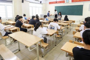 Gần 10.000 thí sinh bỏ làm thủ tục thi tốt nghiệp THPT 2025