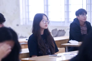 Đề Toán thi tốt nghiệp THPT 2025: Tính phân loại rất cao, phổ điểm từ 5,5-6