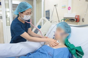 Thanh niên 20 tuổi ngừng tim khi đang tập gym