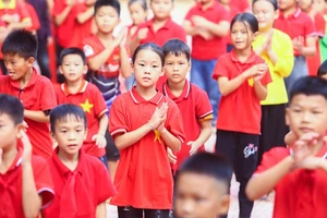 Miễn phí sách giáo khoa cho học sinh cả nước từ năm 2030