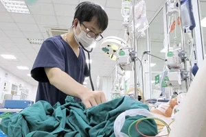 Số ca nhiễm khuẩn, biến chứng rất nặng gia tăng sau mưa lũ