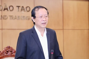 Sĩ số vượt chuẩn, Bộ GD&ĐT yêu cầu tính phương án xây thêm trường