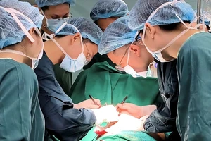 Biến chứng nặng sau phẫu thuật thẩm mỹ: Cảnh báo cho những người làm đẹp