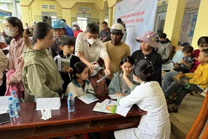 Đề xuất chi 99,4 tỉ đồng mỗi tháng để tăng thù lao cho cộng tác viên dân số