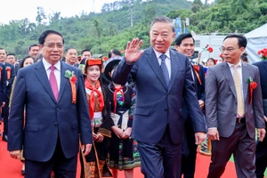 Khởi công đồng loạt 121 trường nội trú ở biên giới