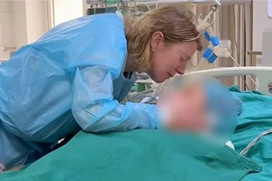 Cô gái Anh qua đời khi du lịch tại Việt Nam, gia đình hiến tạng cứu người