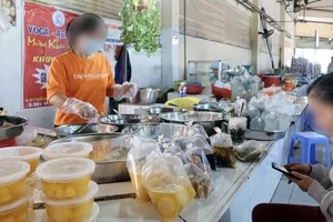 36 vụ ngộ độc trong quý I-2026: Cảnh báo từ bếp ăn tập thể và hàng quán vỉa hè