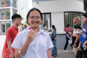 Đề Văn thi lớp 10 tại Hà Nội: Giàu cảm xúc, không đặt trọng tâm vào học thuộc lòng