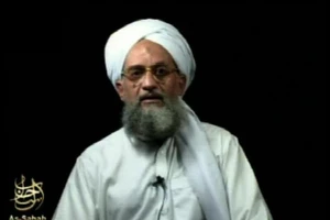 Thủ lĩnh Ayman al-Zawahri của tổ chức Hồi giáo cực đoan Al-Qaeda. Ảnh: AP