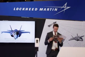 TQ cấm tập đoàn Lockheed Martin tham gia các hoạt động xuất nhập khẩu liên quan tới nước này vì đã bán vũ khí cho Đài Loan. Ảnh: Benoit Tessier/REUTERS