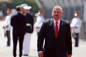 Ngoại trưởng Honduras - ông Eduador Enrique Reina. Ảnh: Lucy Nicholson/REUTERS