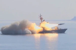 VIDEO: Nga phóng 2 tên lửa hành trình chống hạm ở biển Nhật Bản