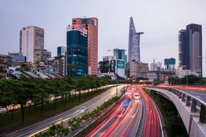 Ngân hàng thế giới nâng dự báo tăng trưởng toàn cầu năm 2023. Ảnh: Le Minh Ty/SHUTTERSTOCK