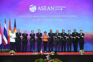 Biển Đông: ASEAN, Trung Quốc hoàn tất vòng đọc thứ hai COC 
