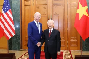Tổng bí thư Nguyễn Phú Trọng và Tổng thống Mỹ Joe Biden (trái). Ảnh: TTXVN