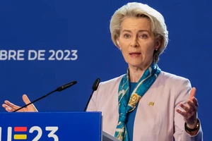 Một người 2 năm liên tiếp được Forbes vinh danh ‘Người phụ nữ quyền lực nhất thế giới'