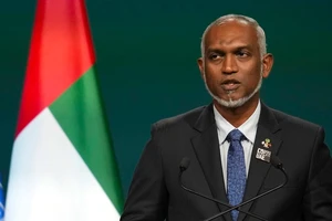 Maldives làm căng, muốn Ấn Độ rút lính về