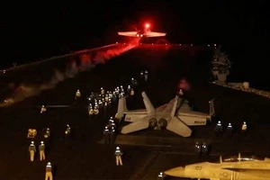 Mỹ mở đợt tấn công mới vào Houthis, phá huỷ nhiều tên lửa đạn đạo chống hạm