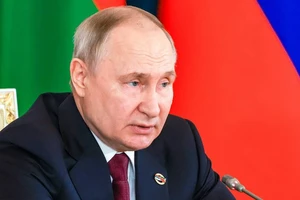 Ông Putin chính thức trở thành ứng cử viên tổng thống Nga