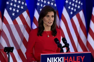 Thua đậm ông Trump, bà Haley ngừng tranh cử