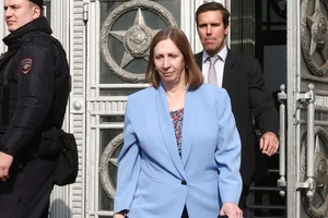 Nga triệu tập đại sứ Mỹ, dọa trục xuất các nhà ngoại giao Washington