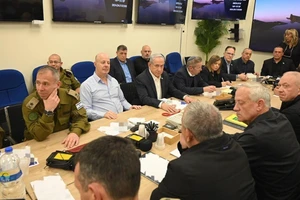 Nội các chiến tranh Israel họp, bất đồng cách phản đòn Iran