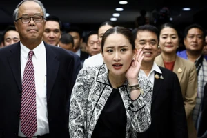 Thủ tướng trẻ nhất Thái Lan và những kỳ vọng