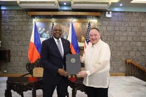 Mỹ, Philippines ký thỏa thuận chia sẻ thông tin tình báo quân sự