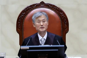 Chánh án Toà tối cao Hàn Quốc: Sẽ xem xét tính hợp pháp của lệnh thiết quân luật