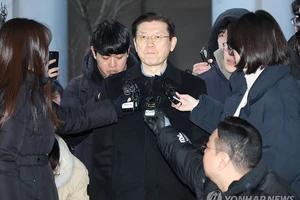 Lãnh đạo an ninh tổng thống Hàn Quốc từ chức