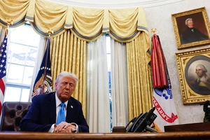 Ông Trump tính áp thuế 25% lên nhôm thép và phản ứng từ các nước, thị trường