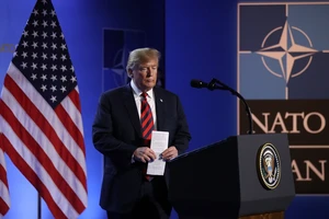 Ông Trump nghi ngờ về điều khoản phòng thủ tập thể của NATO